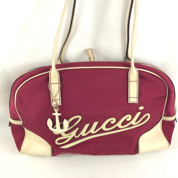 💕Rare 💕Gucci zipper purse - Picture 2 of 12